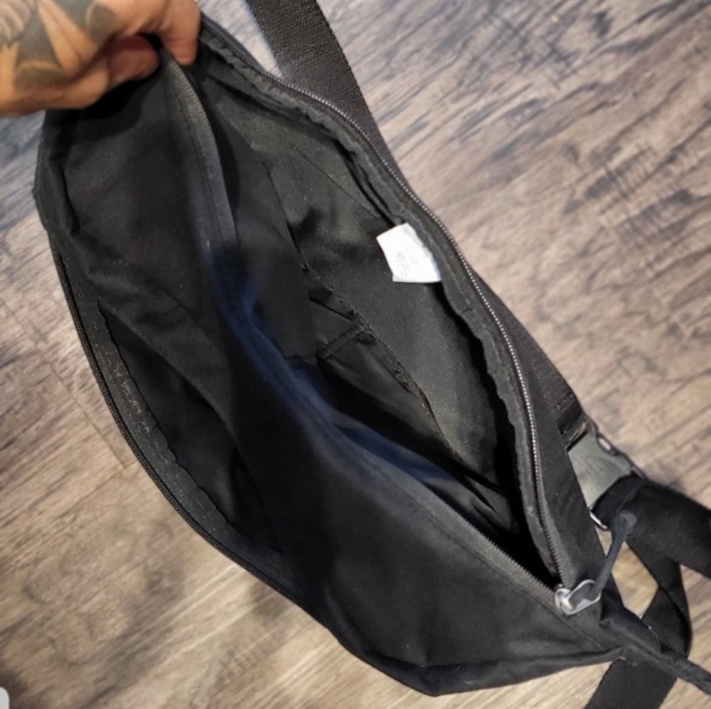 Nike Travel bag - Picture 3 of 4